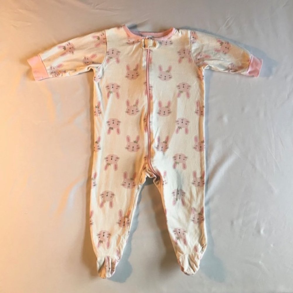 6-9 Month baby Onesie- carters- 5 Pieces-